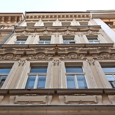 Emporio Appartement *