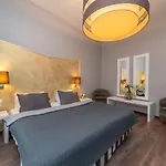 Emporio Διαμέρισμα *