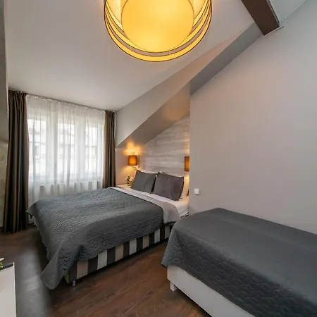 Apartman Emporio *